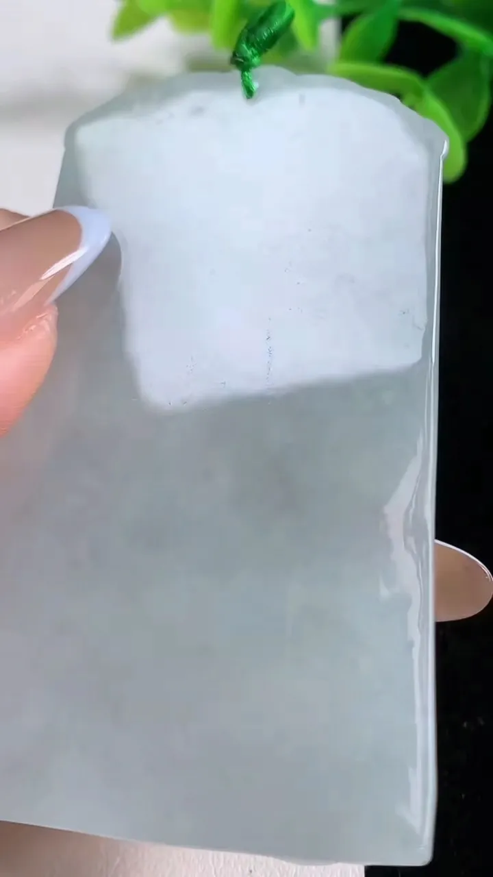 天然A货翡翠文殊菩萨吊坠，尺寸70.7-41-5.8，重量:39.12g
11月3日