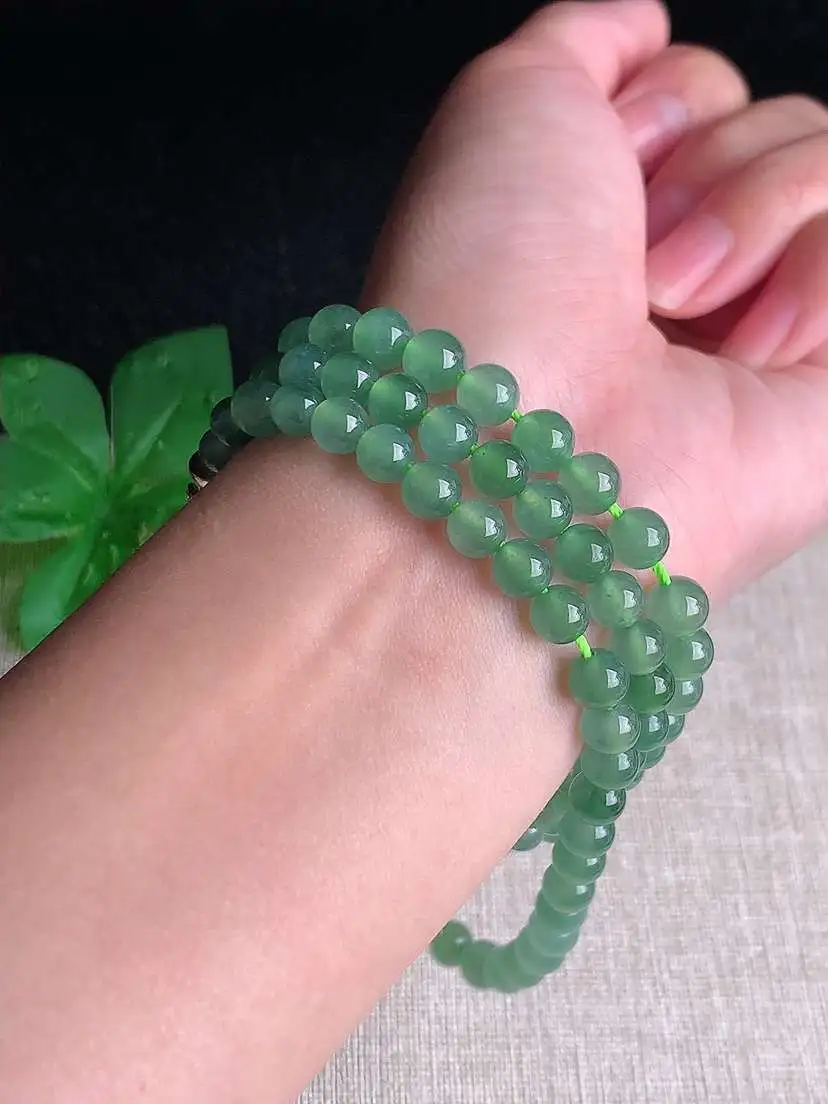 a货翡翠老坑冰种满绿晴水飘花项链毛衣链98颗  尺寸6mm 重量45.25g 1102