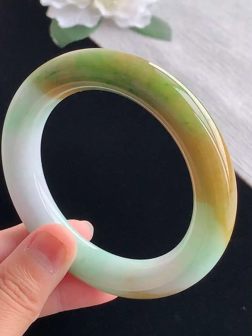 a货翡翠老坑冰润黄加绿双彩胖圆条手镯57-58圈口 尺寸57.2×11.8mm 重量86.28g 1102