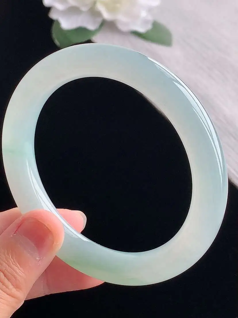 a货翡翠老坑冰种飘花圆条手镯57-58圈口  尺寸57.3×10.5mm 重量57.76g 1102