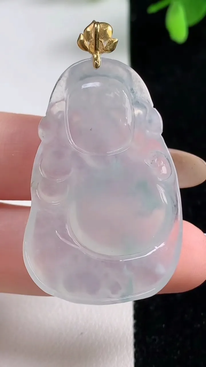 天然A货翡翠种飘花财神爷吊坠，尺寸41.5-26.6-5.9，重量:10.82g
11月4日