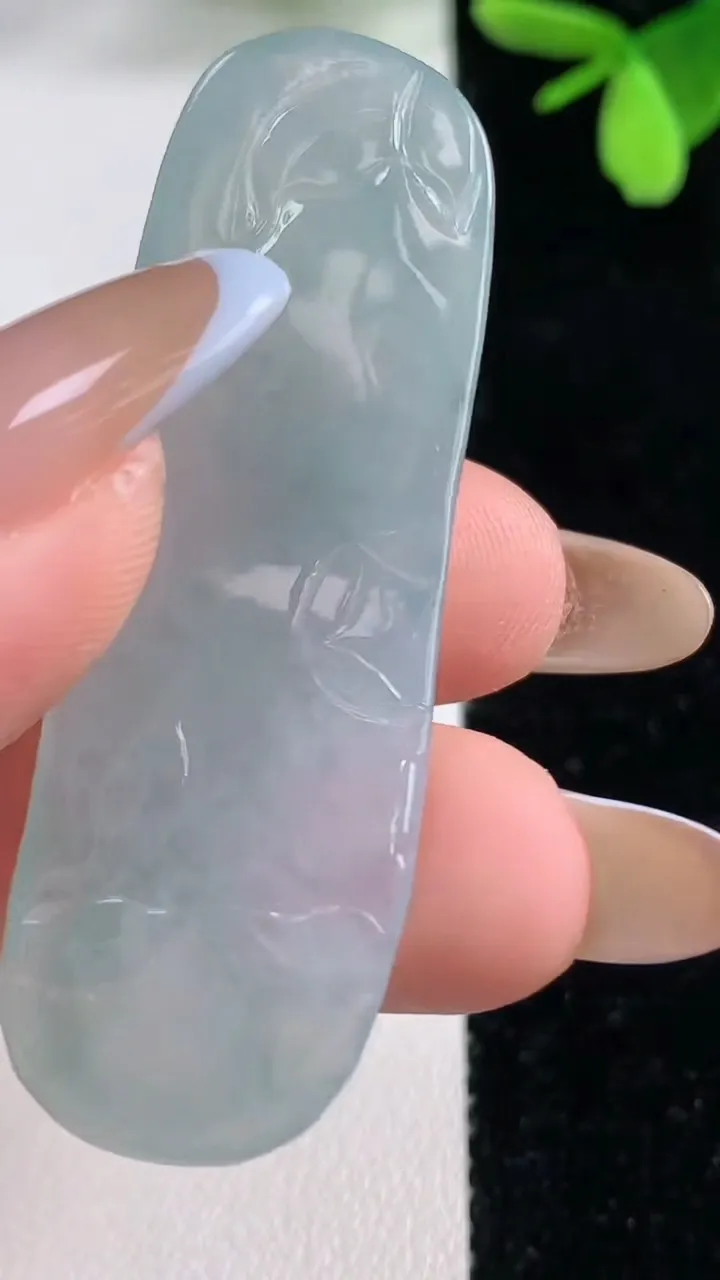 天然A货翡翠悟道吊坠，尺寸53.7-17.2-10，重量:13.56g
11月4日