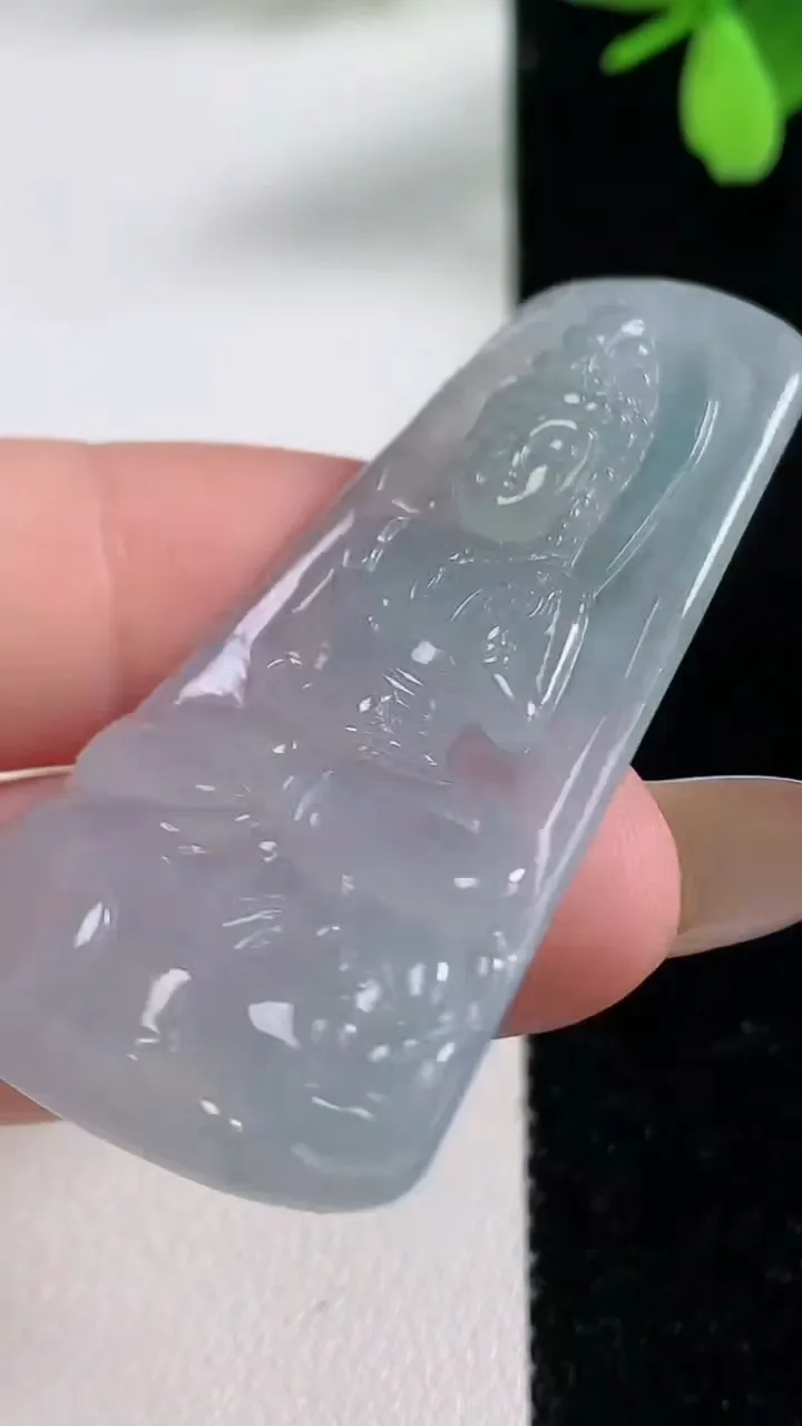 天然A货翡翠普贤菩萨吊坠，尺寸49-25.5-4.8，重量:11.38g
11月4日