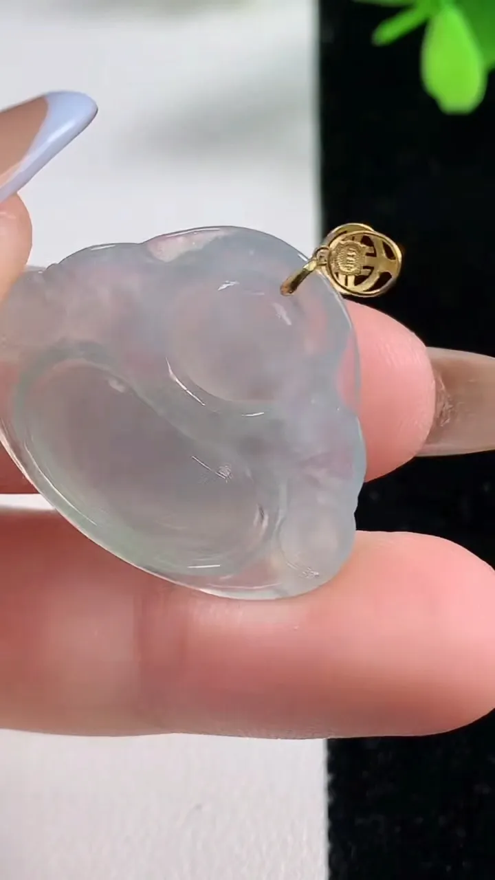 天然A货翡翠佛公吊坠，尺寸23.4-29-4.8，重量:4.95g
11月4日