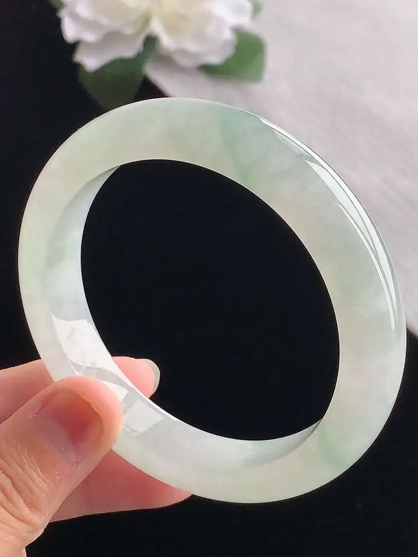 a货翡翠老坑冰种晴水正装正圈手镯57-58圈口  尺寸57.8×12×8.8mm 重量64.06g 