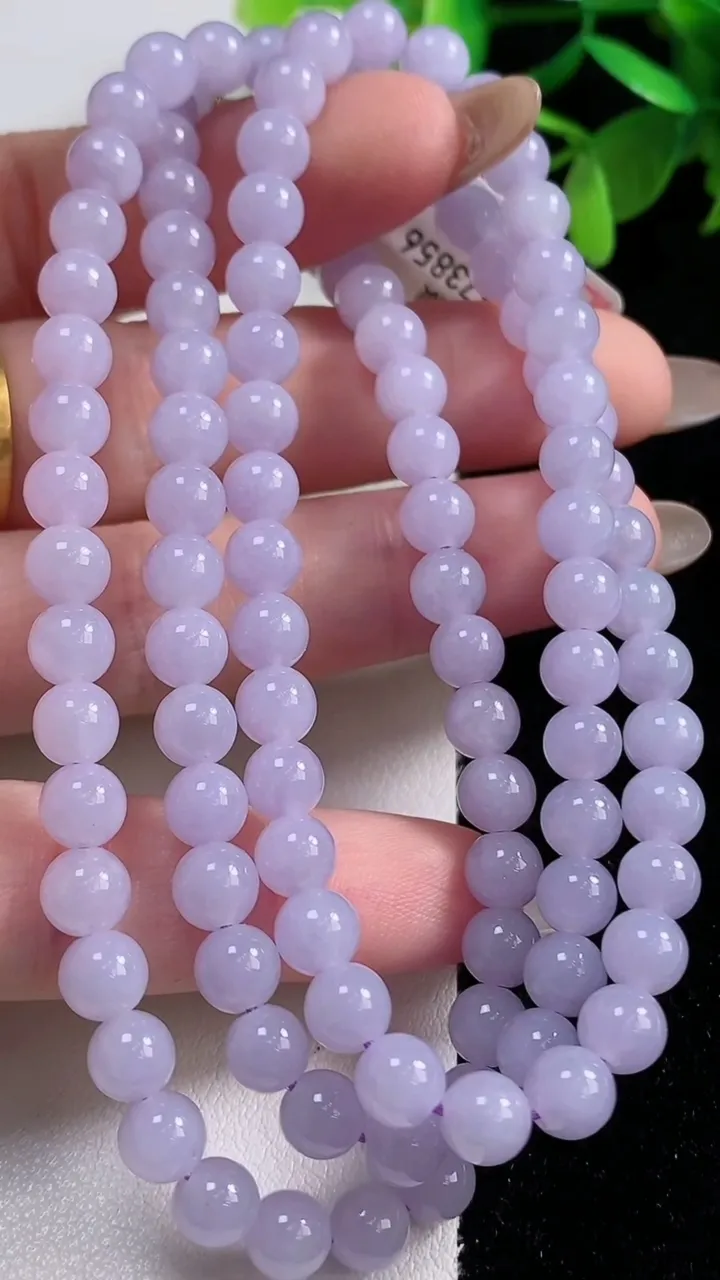 天然A货翡翠紫罗兰圆珠项链，尺寸5.6-108颗，重量:38.51g
11月5日