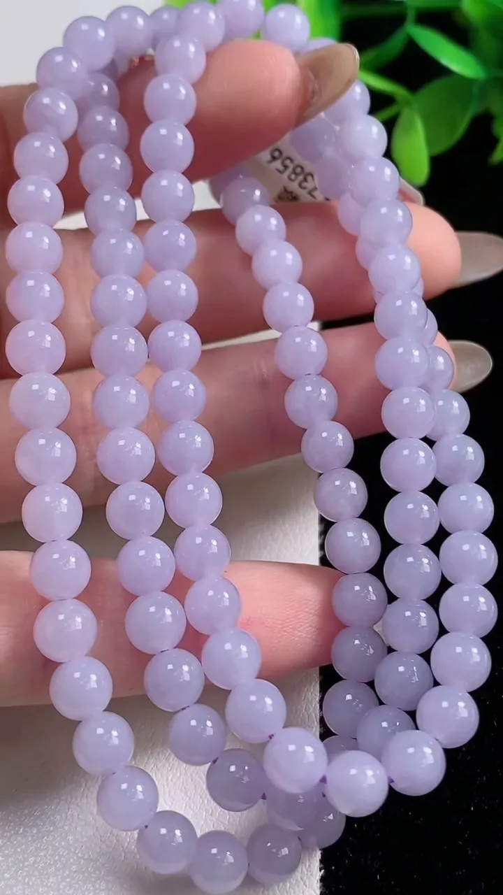 天然A货翡翠紫罗兰圆珠项链，尺寸5.6-108颗，重量:38.51g
11月5日