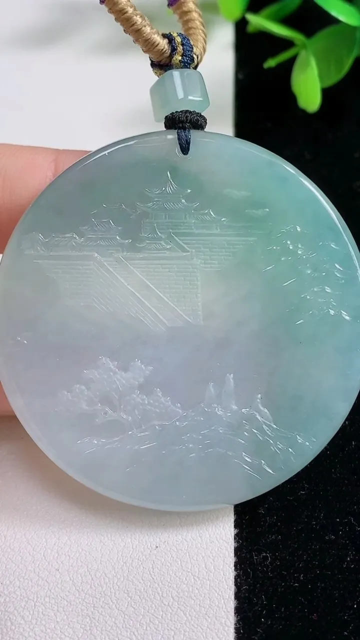 天然A货翡翠山水牌吊坠，尺寸35.3-5.3，重量:38.62g
11月5日