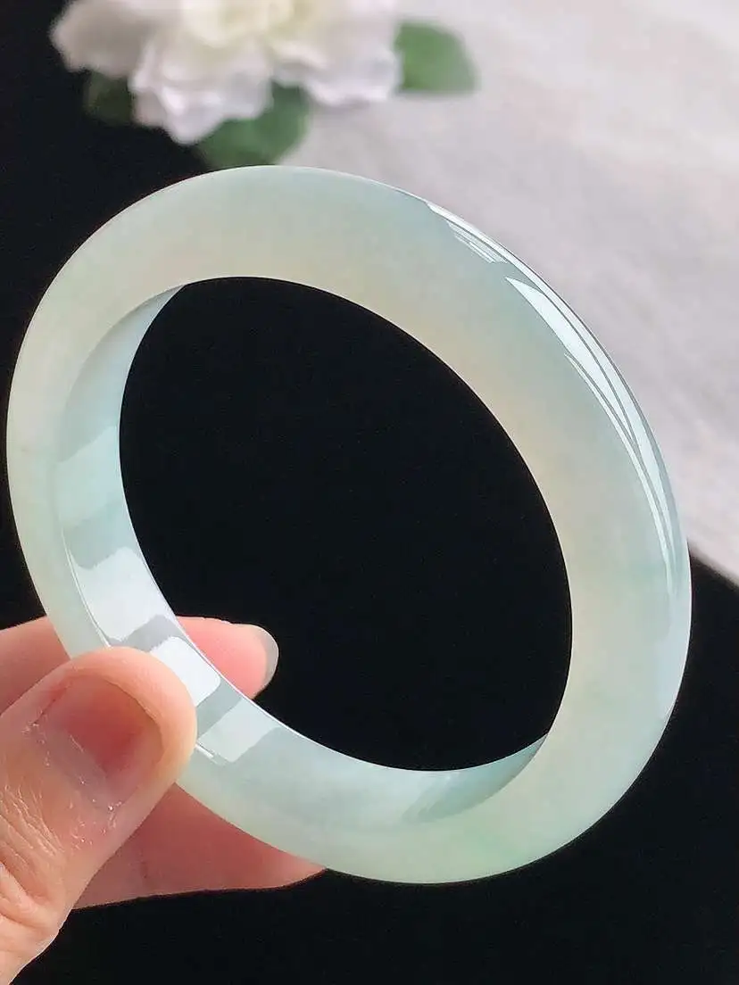 a货翡翠老坑冰种晴水正装正圈手镯55-56圈口  尺寸55.5×11.5×8.3mm 重量55.30