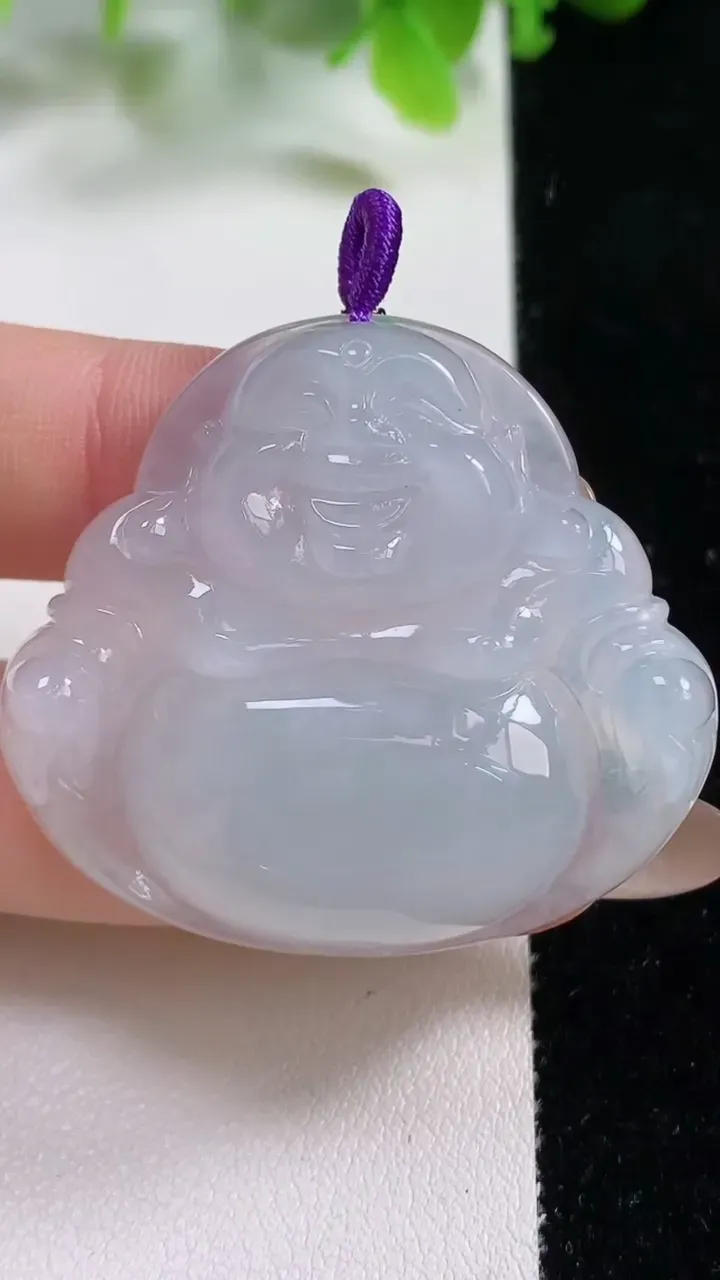 天然A货翡翠佛公吊坠，尺寸38.6-42.6-8.7，重量:20.37g
11月6日