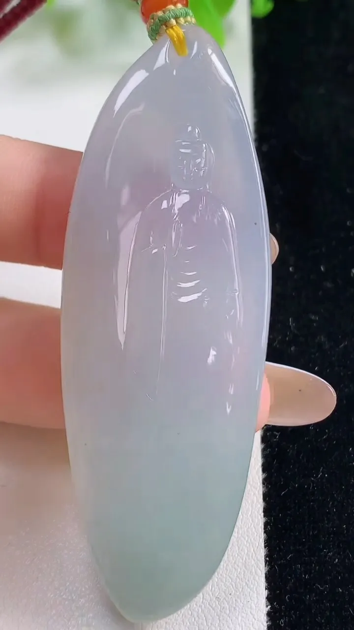 天然A货翡翠阿弥陀佛吊坠，尺寸69.7-24.7-7.3，重量:30.32g
11月6日
