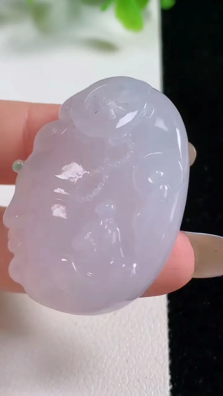 天然A货翡翠一念之间 悟道吊坠，尺寸40.2-28.4-10.2，重量:25.87g
11月6日