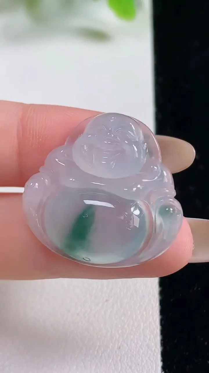 天然A货翡翠种飘花佛公吊坠，尺寸25.8-27.4-5.6，重量:5.96g
11月6日