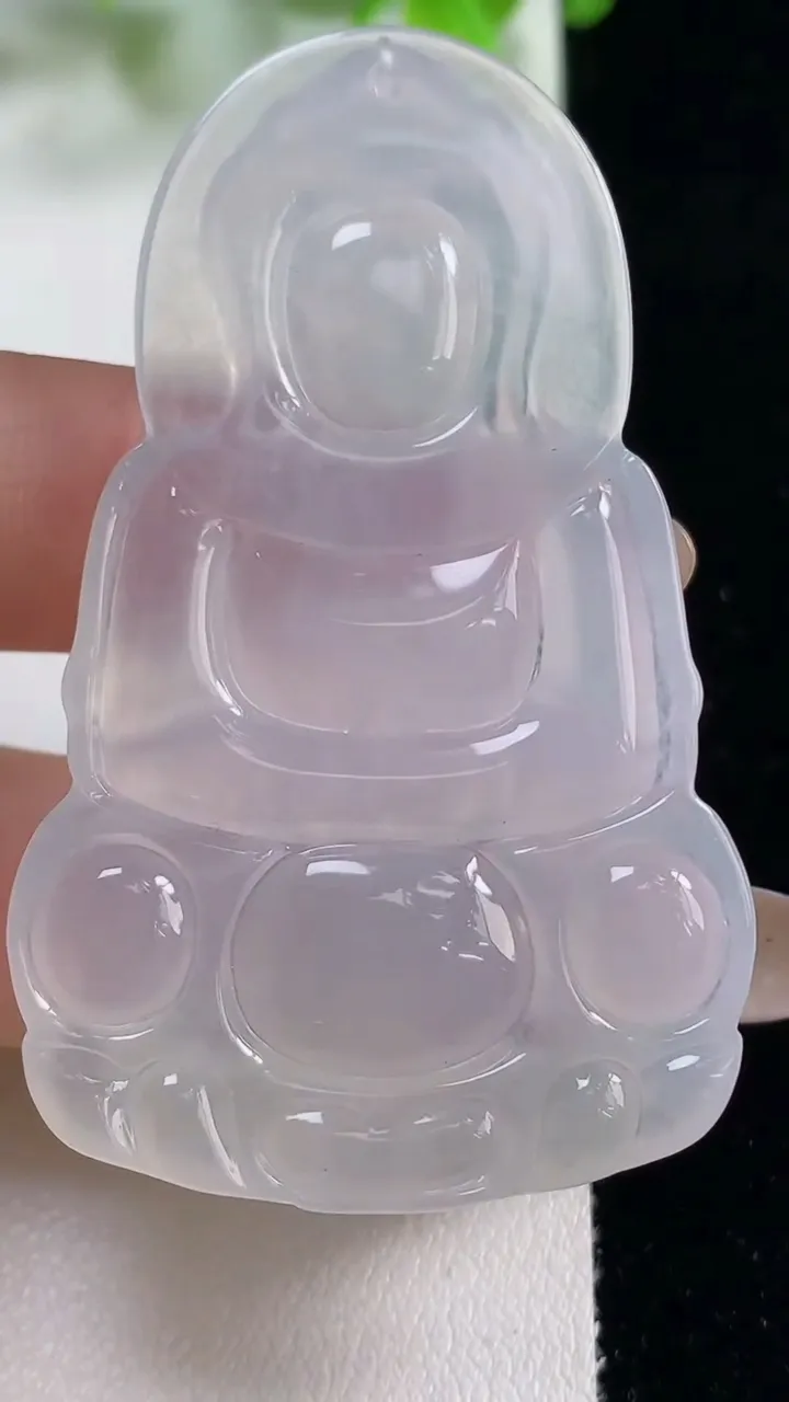 天然A货翡翠种白冰观音菩萨吊坠，尺寸58.3-35.8-5.6，重量:19.27g
11月6日