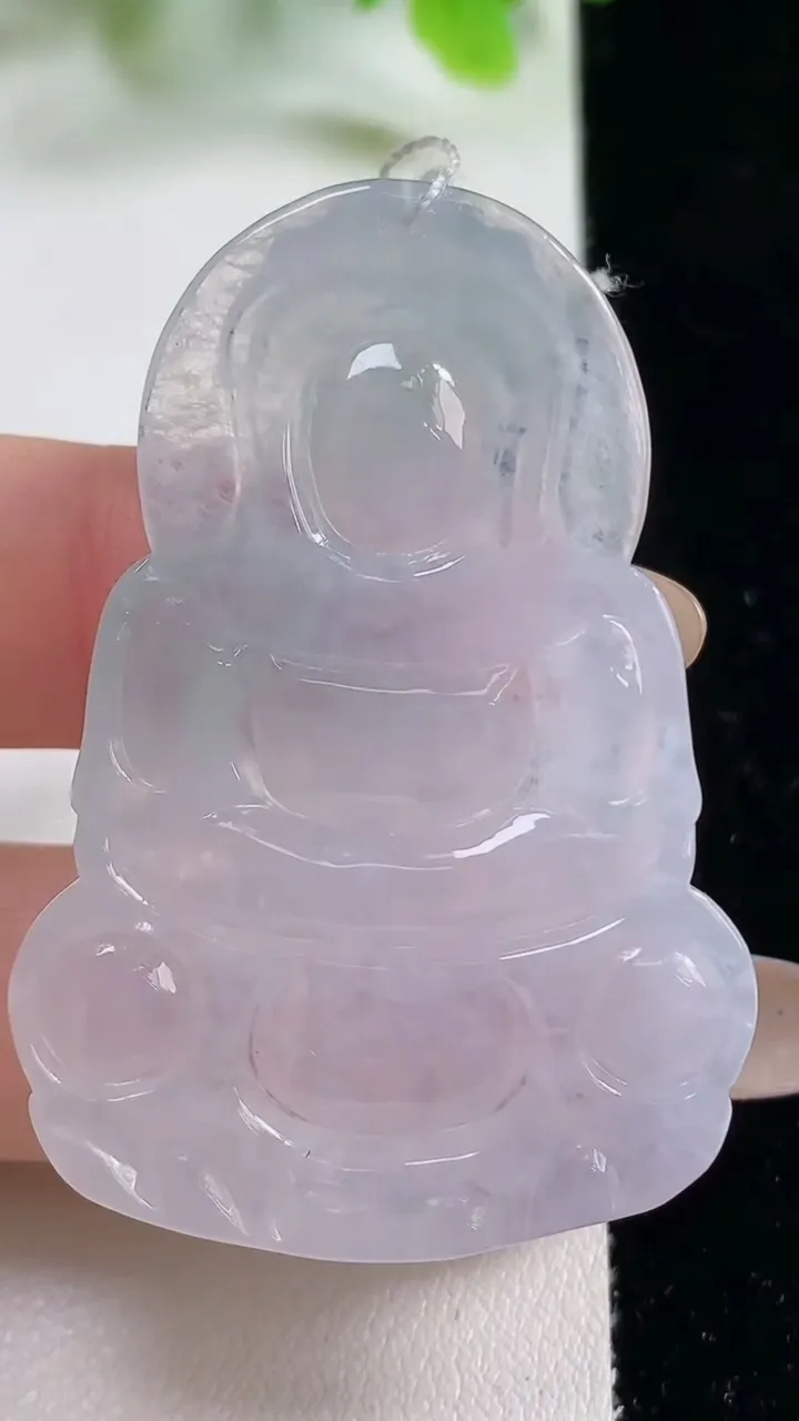 天然A货翡翠观音菩萨吊坠，尺寸49.8-34-5.6，重量:16.80g
11月6日