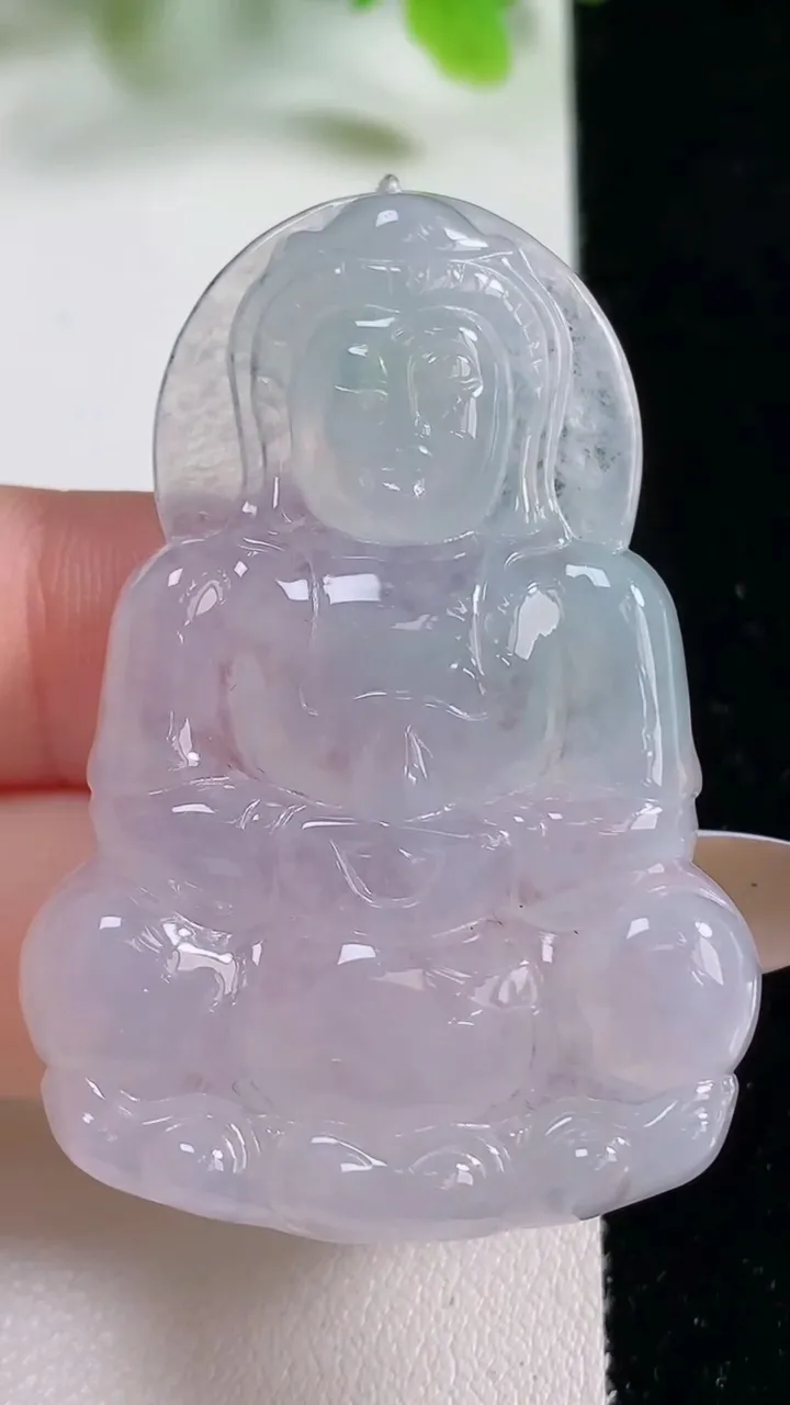 天然A货翡翠观音菩萨吊坠，尺寸49.8-34-5.6，重量:16.80g
11月6日