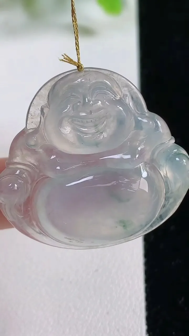 天然A货翡翠种飘花佛公吊坠，尺寸31.8-34.3-6.5，重量:10.00g
11月6日