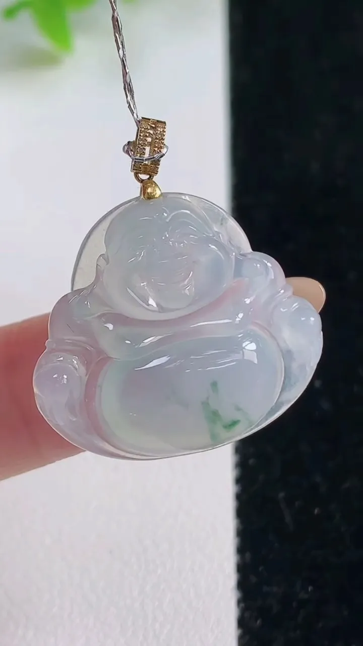 天然A货翡翠种飘花佛公吊坠，尺寸23.4-25-4.9，重量:4.33g
11月7日