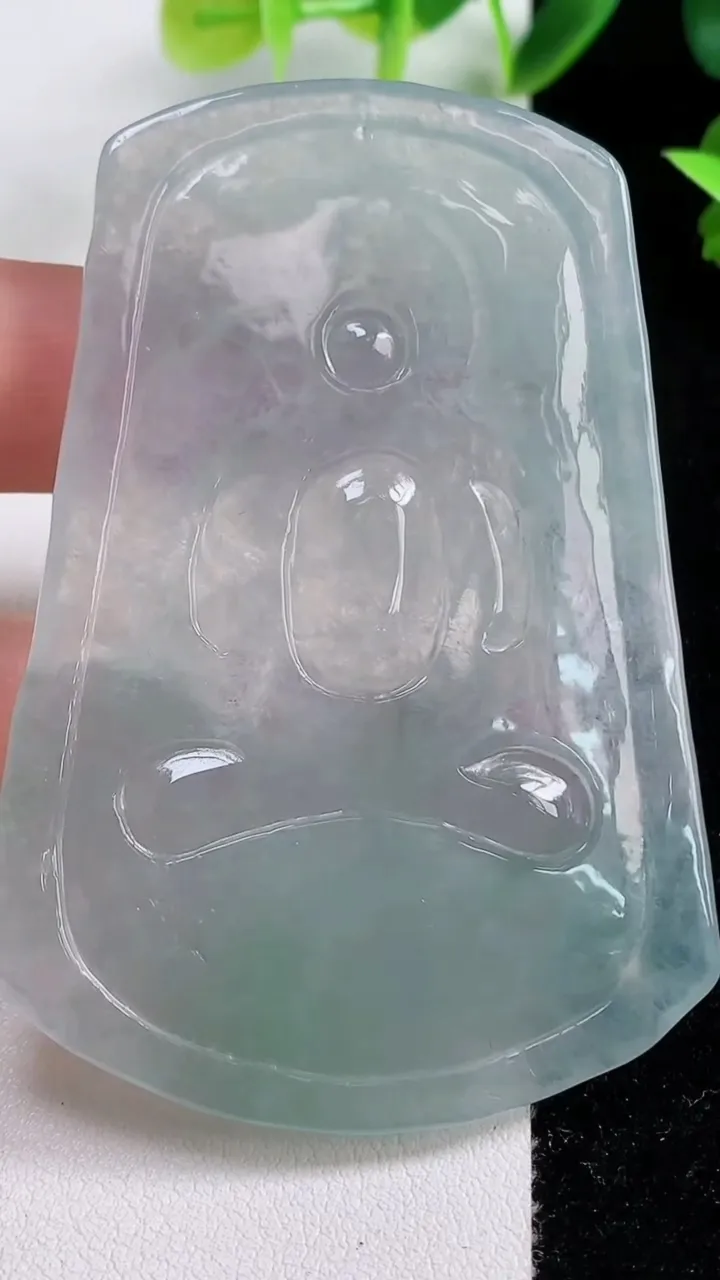 天然A货翡翠普贤菩萨吊坠，尺寸69.4-47.3-5.2，重量:38.86g
11月9日