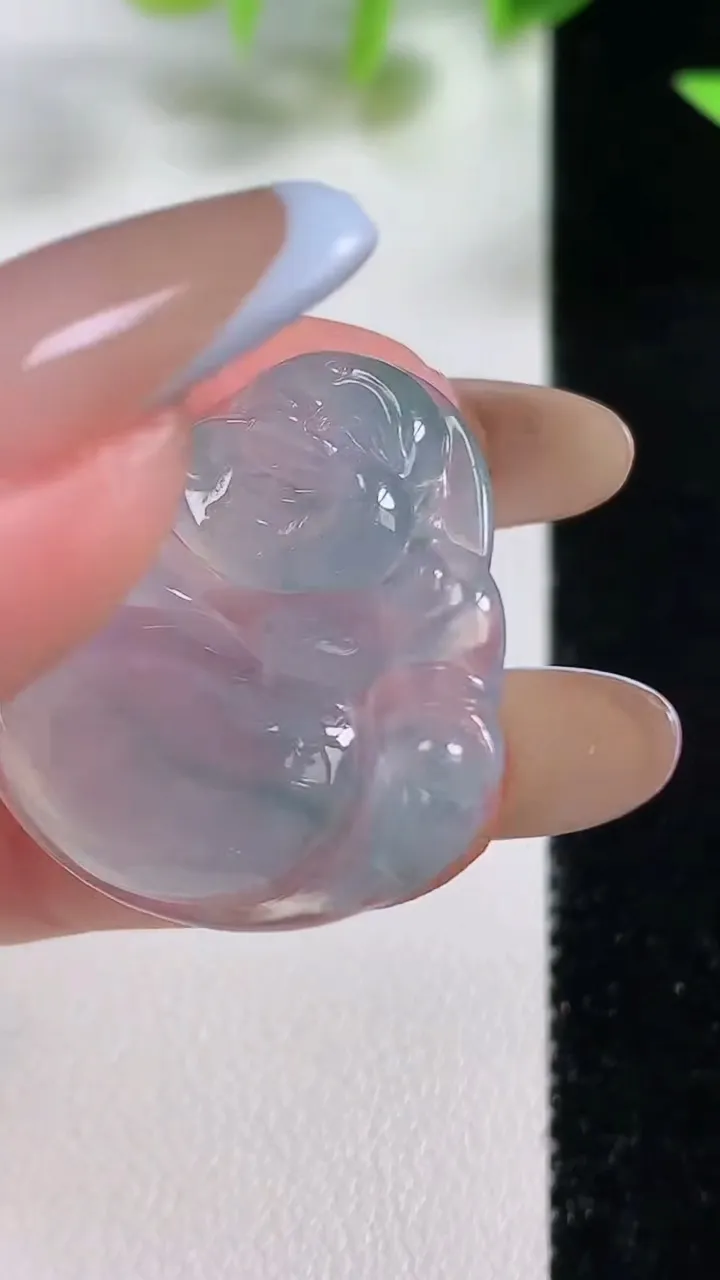 天然A货翡翠冰种飘花佛公吊坠，尺寸27-29.4-6.1，重量:6.50g
11月9日