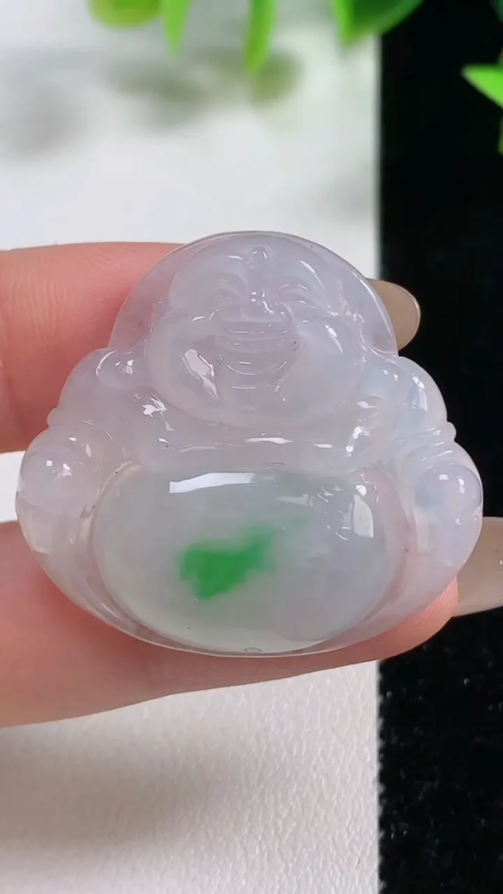 天然A货翡翠佛公吊坠，尺寸31.2-33.6-6，重量:9.80g
11月9日