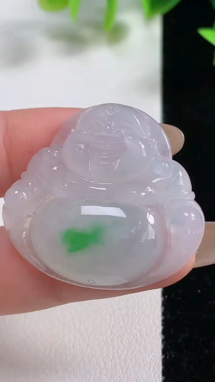 天然A货翡翠佛公吊坠，尺寸31.2-33.6-6，重量:9.80g
11月9日