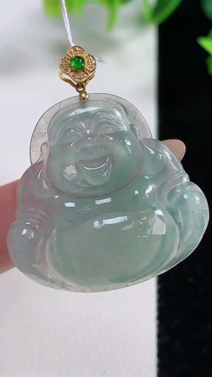 天然A货翡翠佛公吊坠，尺寸31.3-32-4.3，重量:8.40g
11月9日