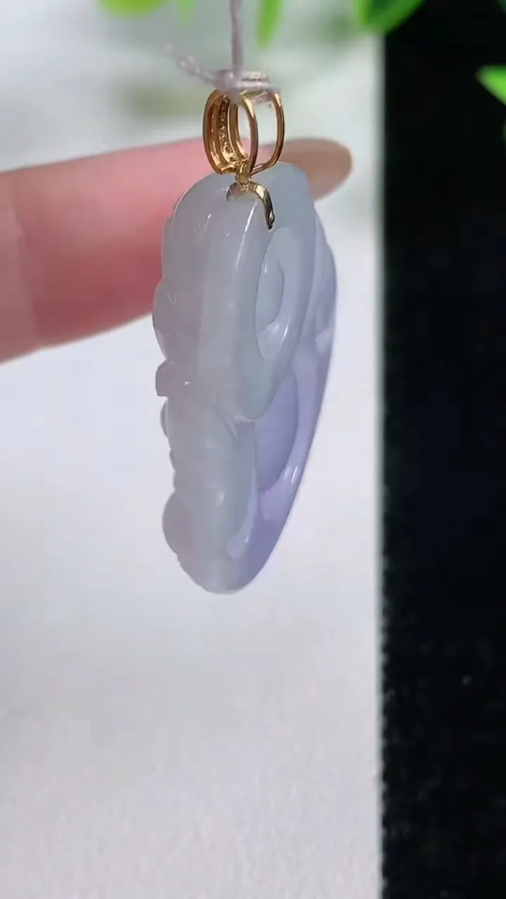 天然A货翡翠种紫罗兰佛公吊坠，尺寸29-29.2-7.4，重量:10.45g
11月9日