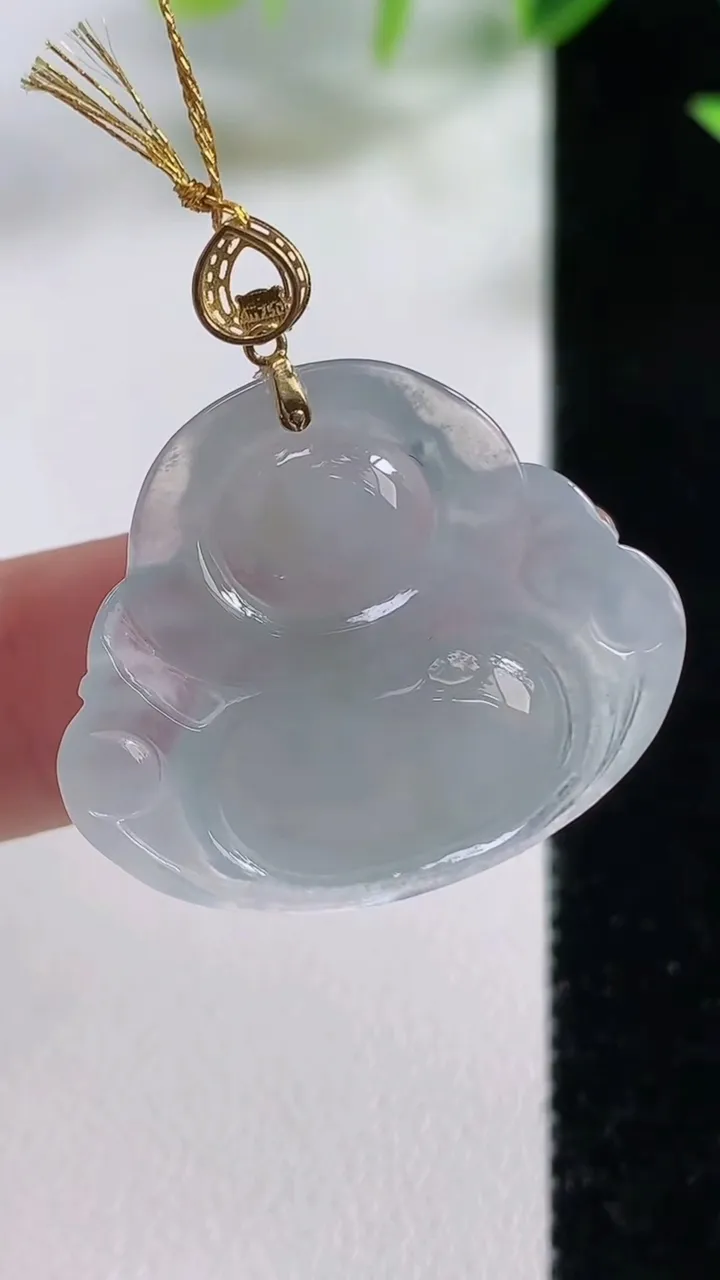 天然A货翡翠佛公吊坠，尺寸23.7-28.4-6，重量:5.69g
11月9日