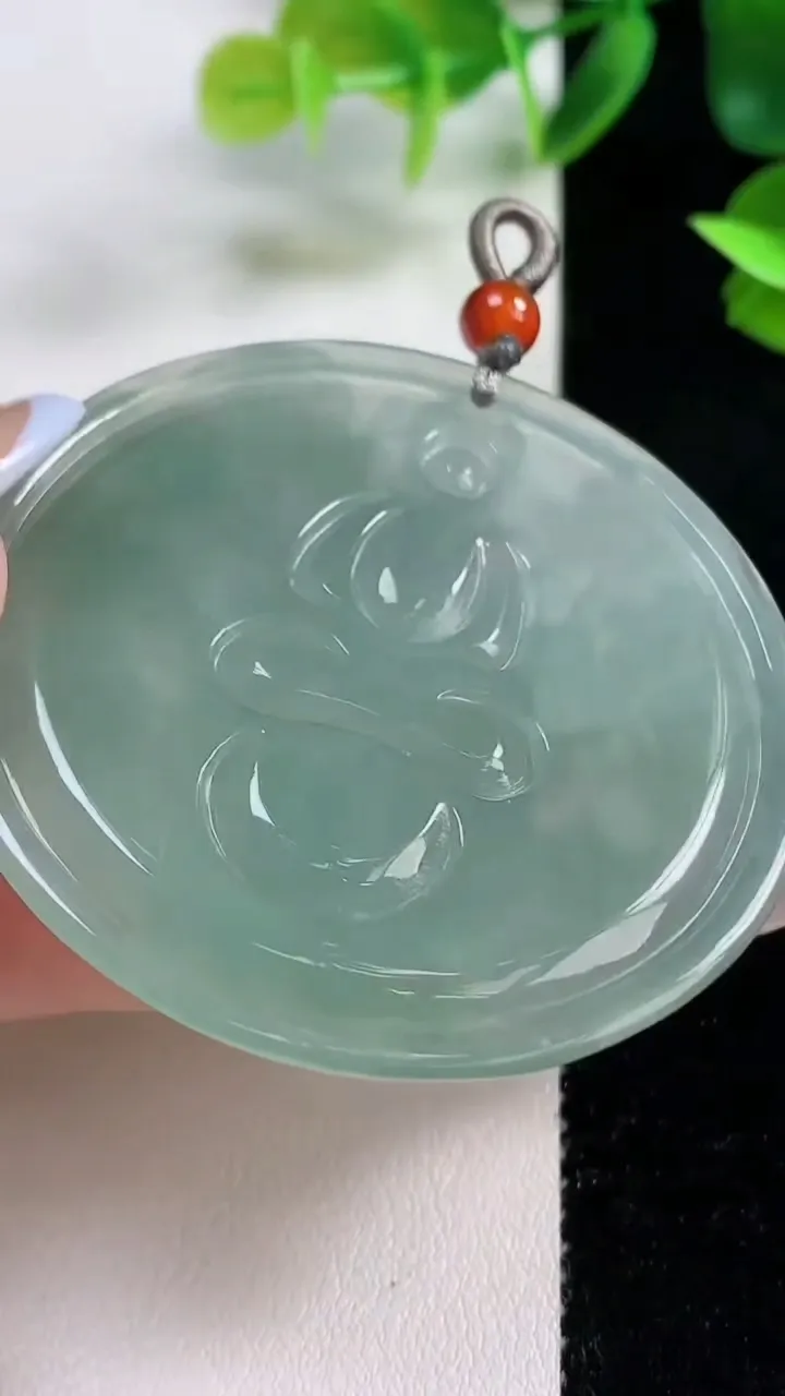 天然A货翡翠文殊菩萨吊坠，尺寸53.2-5，重量:27.41g
11月9日