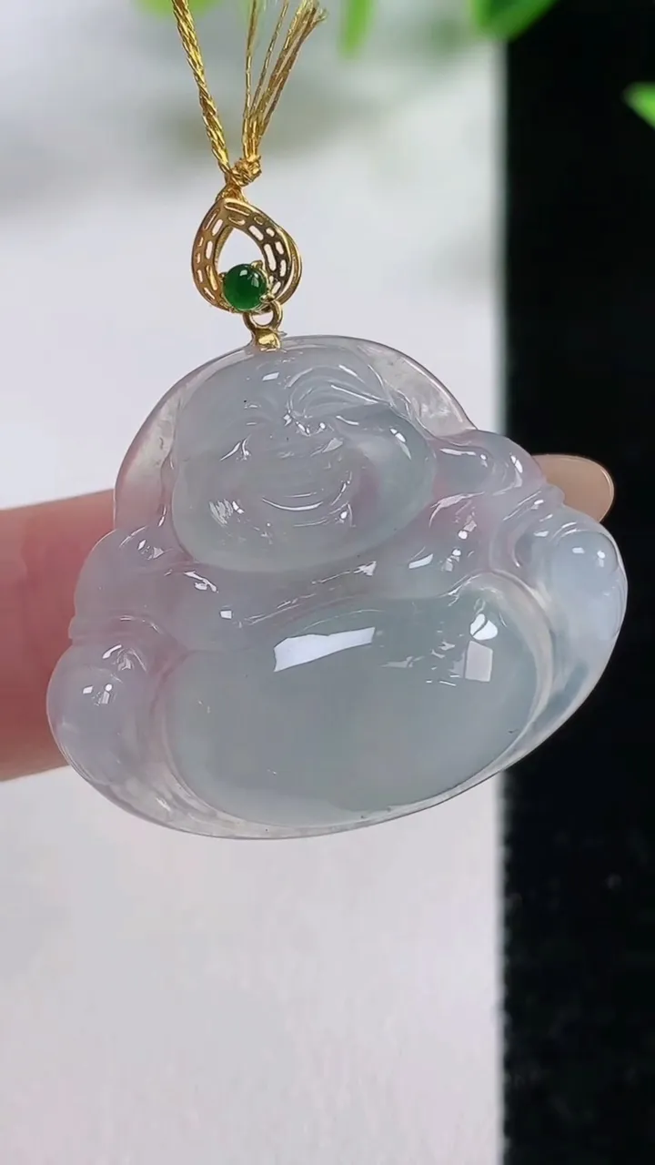 天然A货翡翠佛公吊坠，尺寸23.7-28.4-6，重量:5.69g
11月9日
