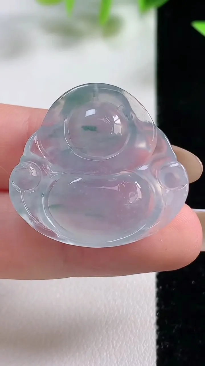 天然A货翡翠冰种飘花佛公吊坠，尺寸27-29.4-6.1，重量:6.50g
11月9日