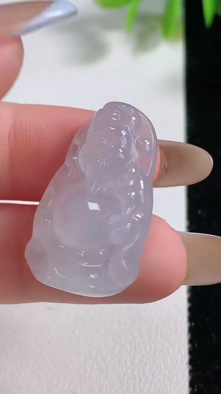 天然A货翡翠财神爷吊坠，尺寸28.8-17-5.7，重量:4.81g
11月10日