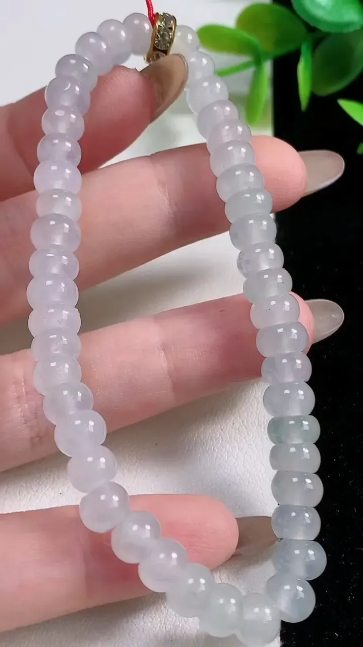 天然A货翡翠种白冰算盘珠手串45颗，尺寸6.8-3.7，重量:18.39g11月10日
工厂直销收藏