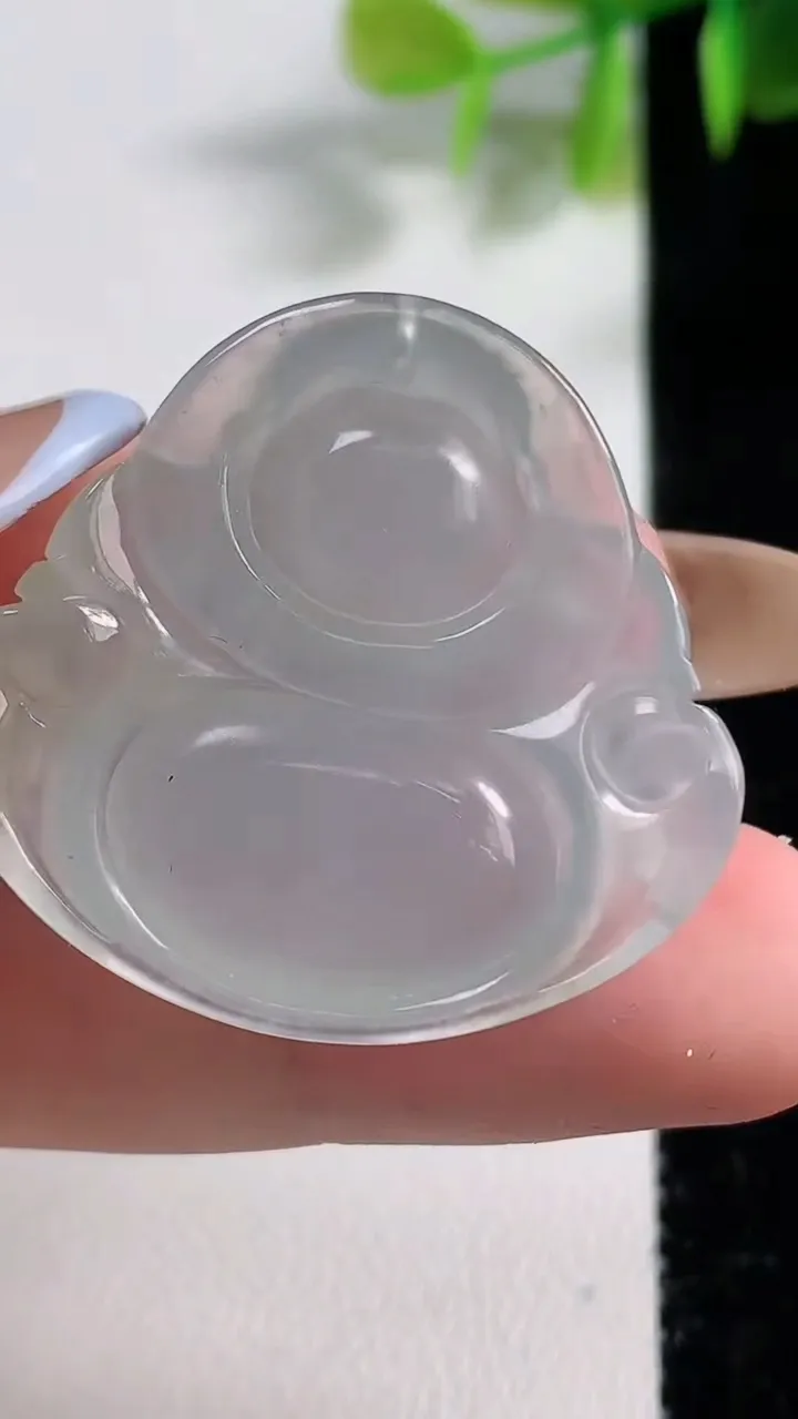 天然A货翡翠佛公吊坠，尺寸30.2-32-6.8，重量:9.40g
11月10日