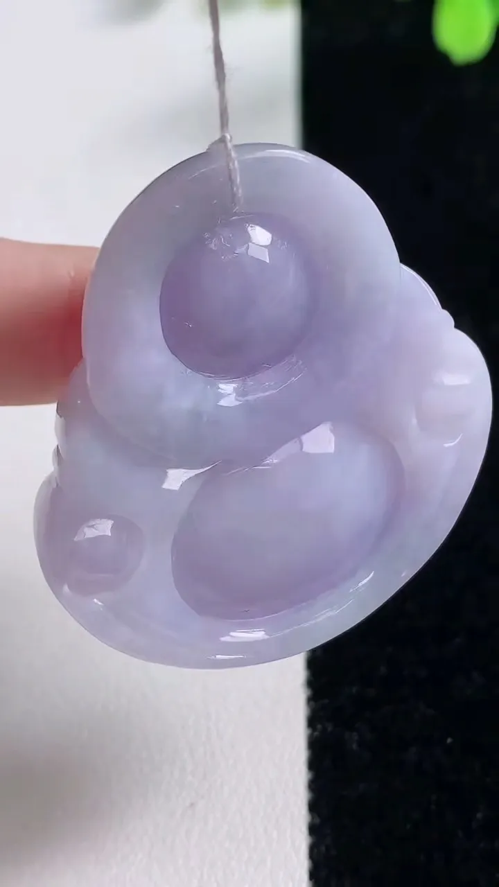 天然A货翡翠冰种紫罗兰佛公吊坠，尺寸41.6-29.3-12，重量:29.75g
11月10日
