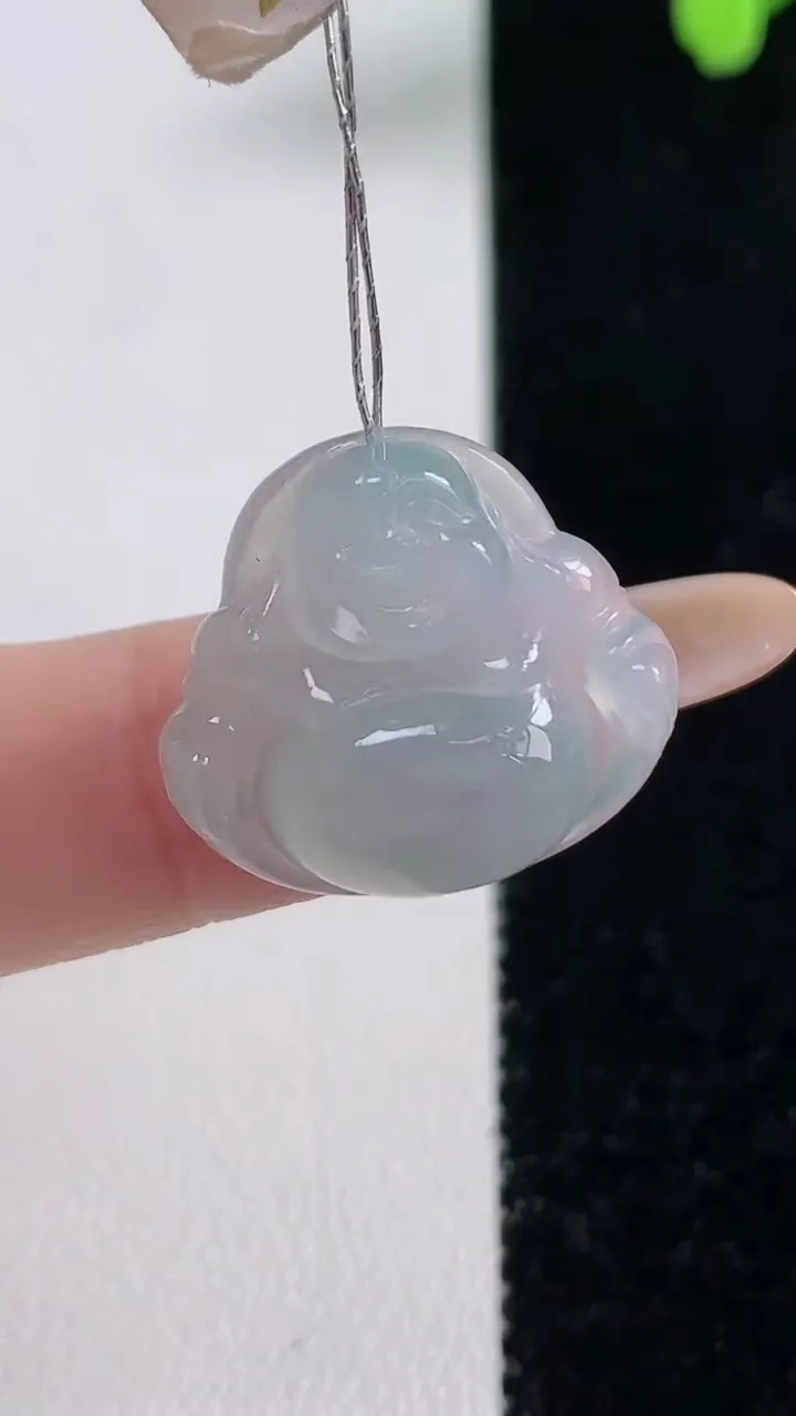 天然A货翡翠小佛公吊坠，尺寸19.3-20.6-6，重量:3.64g
11月10日