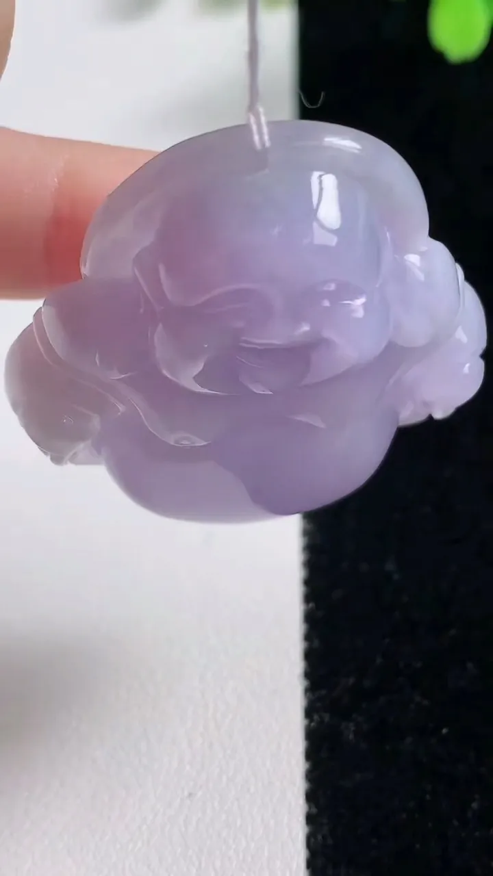 天然A货翡翠冰种紫罗兰佛公吊坠，尺寸41.6-29.3-12，重量:29.75g
11月10日