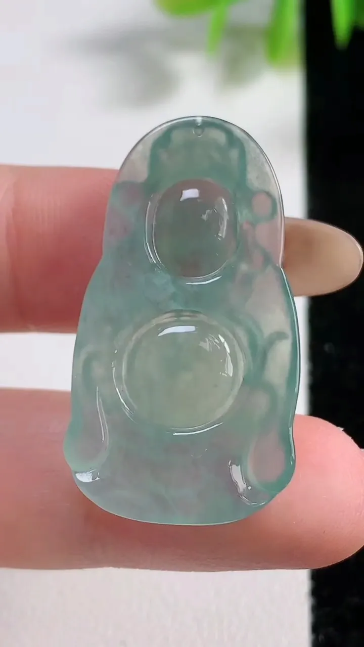 天然A货翡翠财神爷吊坠，尺寸34.7-18.8-3.2，重量:4.74g
11月10日