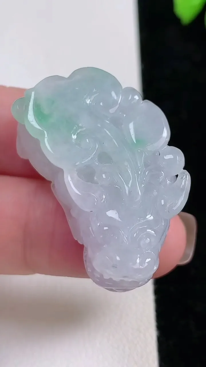 天然A货翡翠貔貅吊坠，尺寸36-20-13，重:21.98g
11月13日