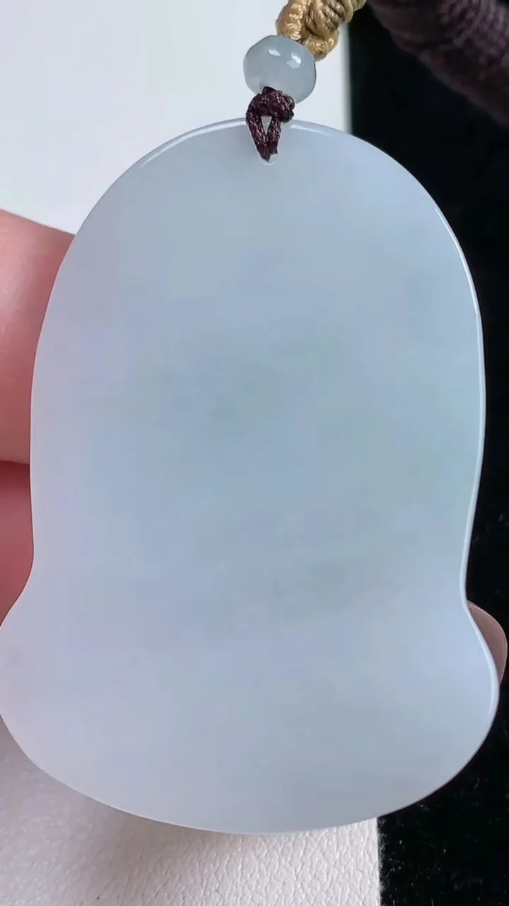 天然A货翡翠飘花观音菩萨吊坠，尺寸49.3-34.7-7.5，重量:27.66g
11月14日