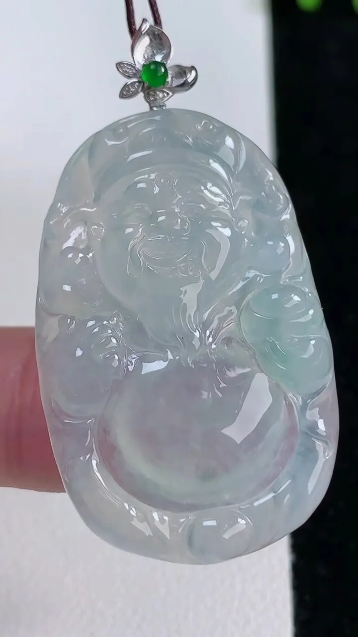 天然A货翡翠财神爷吊坠，尺寸38.8-25.2-5.6，重量:11.77g
11月14日