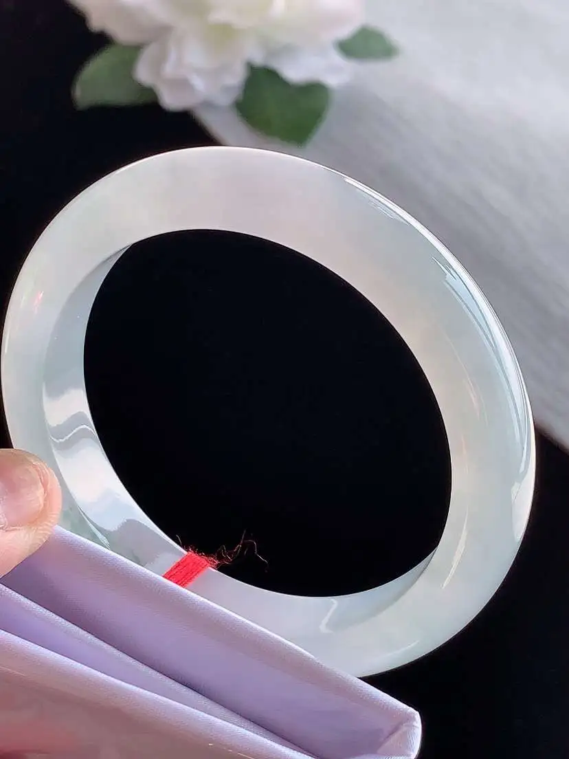 a货翡翠老坑冰种飘花正装正圈手镯54-55圈口  尺寸54.3×11.3×8mm 1115