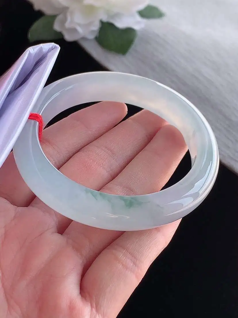 a货翡翠老坑冰种飘花正装正圈手镯54-55圈口  尺寸54.3×11.3×8mm 1115