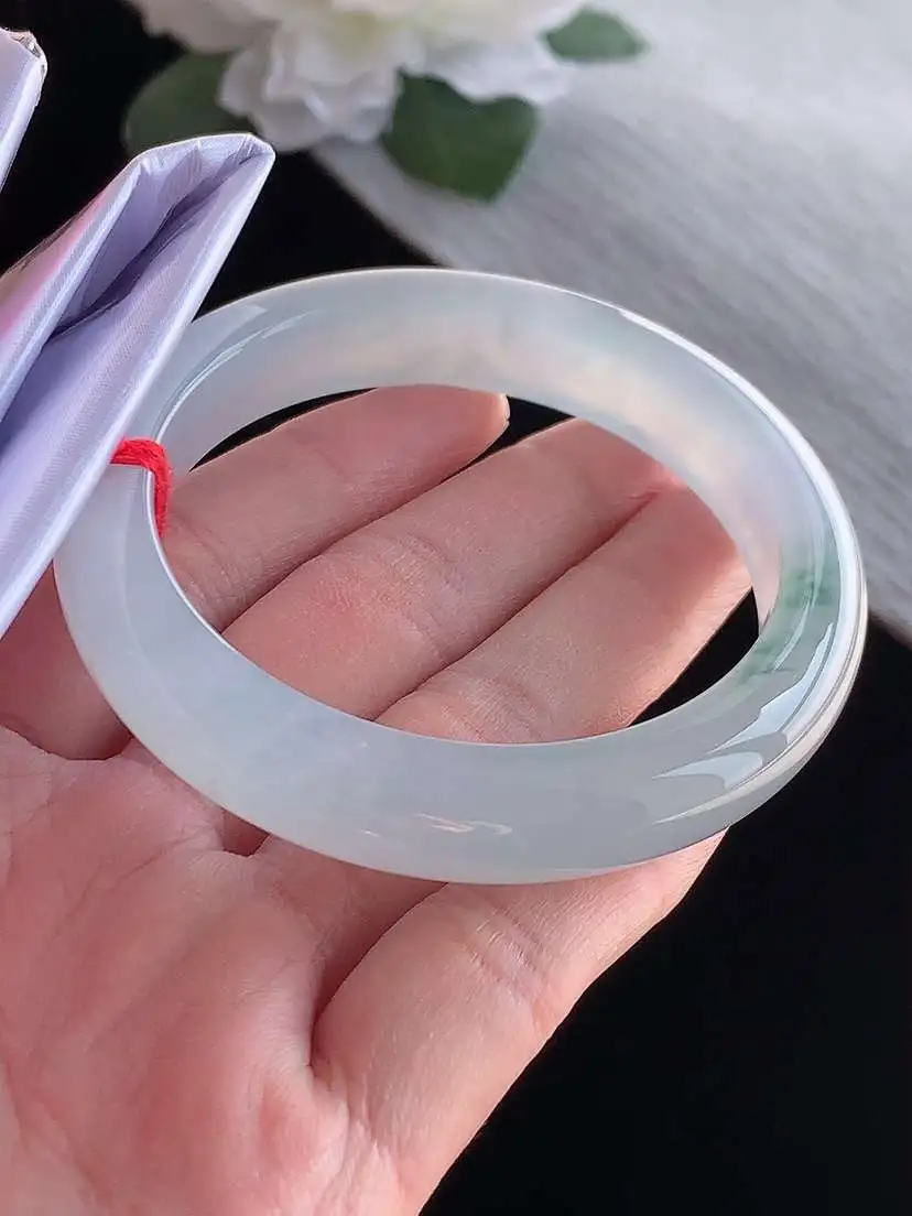 a货翡翠老坑冰种飘花正装正圈手镯54-55圈口  尺寸54.3×11.3×8mm 1115