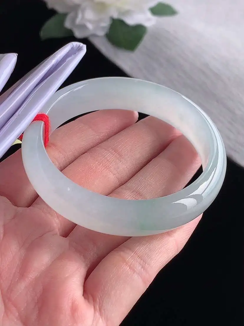 a货翡翠老坑冰种白月光正装正圈手镯53-54圈口  尺寸53×13×6.4mm 1115