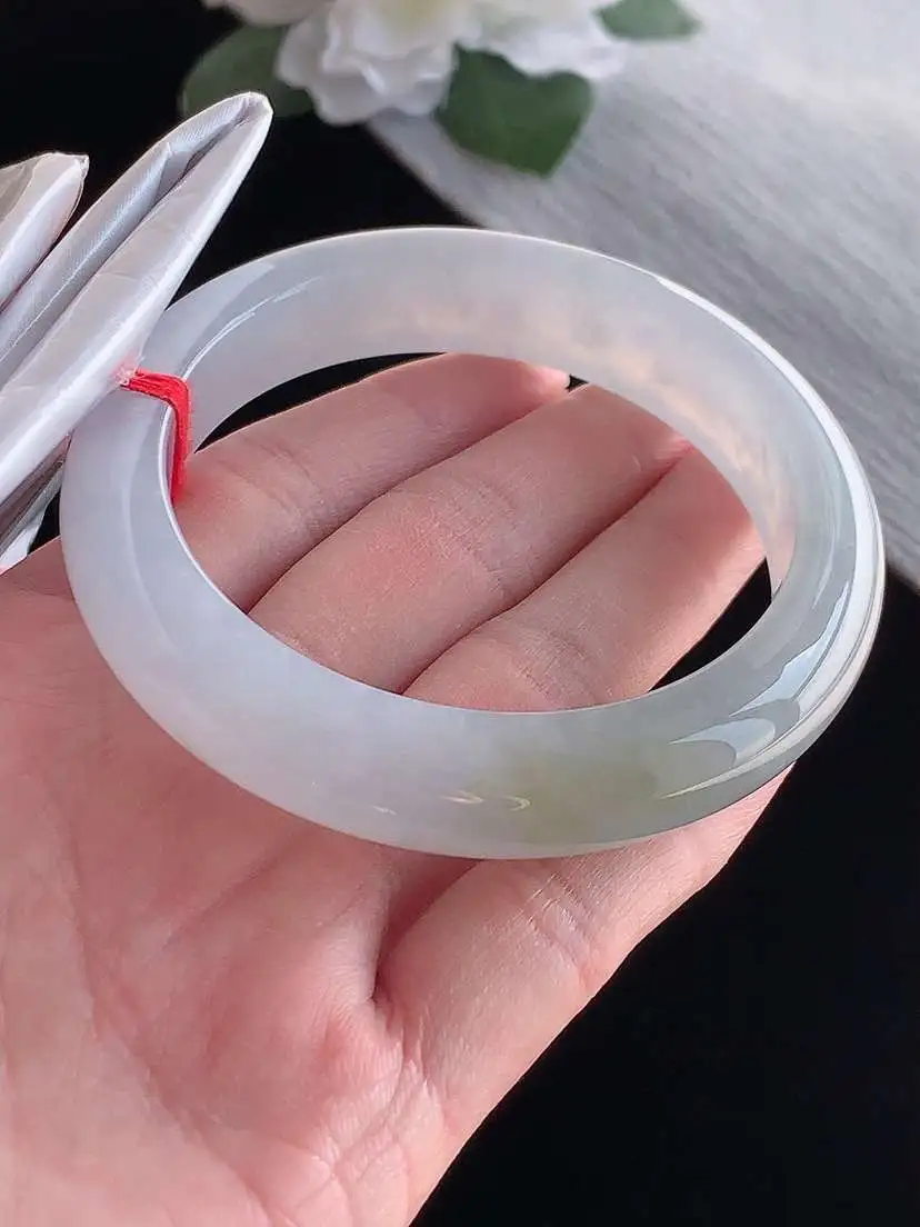 a货翡翠老坑冰种飘黄翡正装正圈手镯58-59圈口  尺寸58×13×9mm 1115