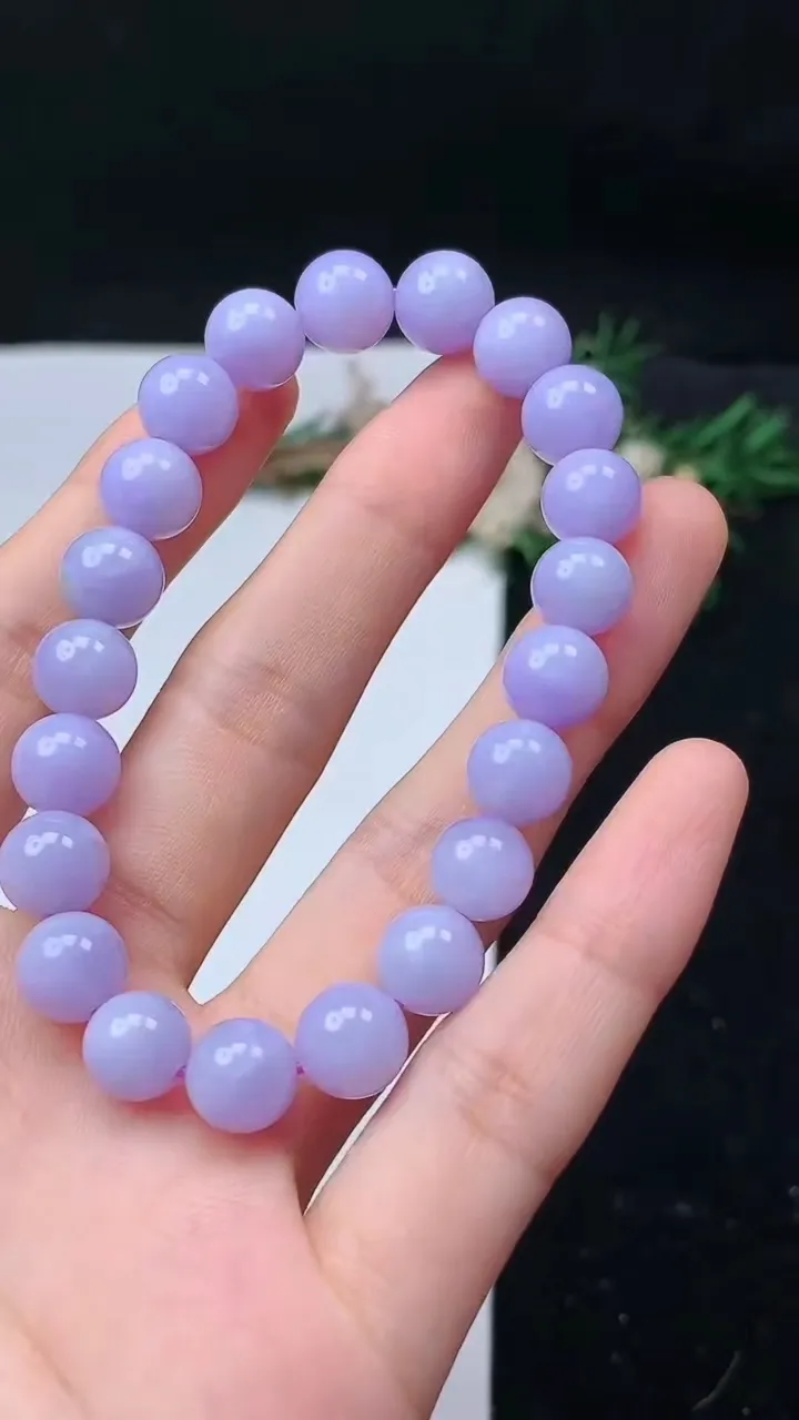 天然A货翡翠货紫罗兰圆珠手串，尺寸9-21颗，重量:26.41g11月16日
工厂直销收藏佳品,种好水足，色泽均匀，有种有色，上手高大气！