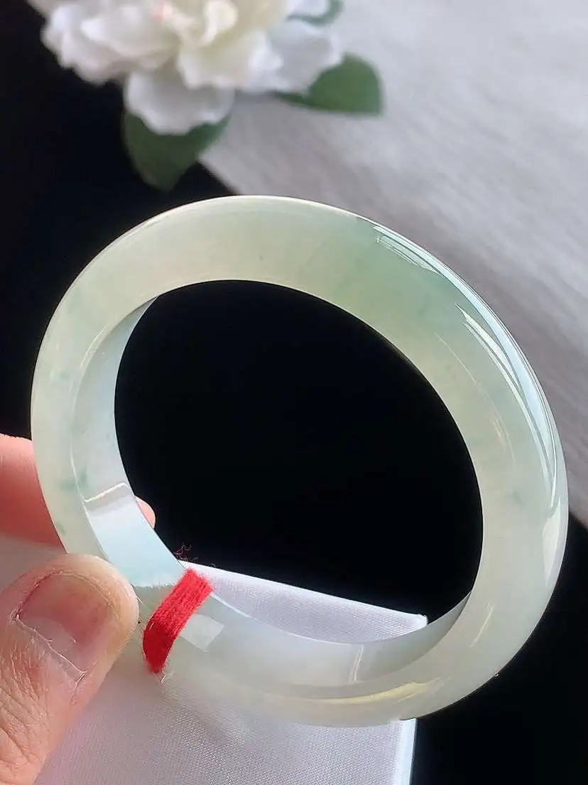 a货翡翠老坑冰种飘花正装正圈手镯54-55圈口  尺寸54×12×8.2mm 1116