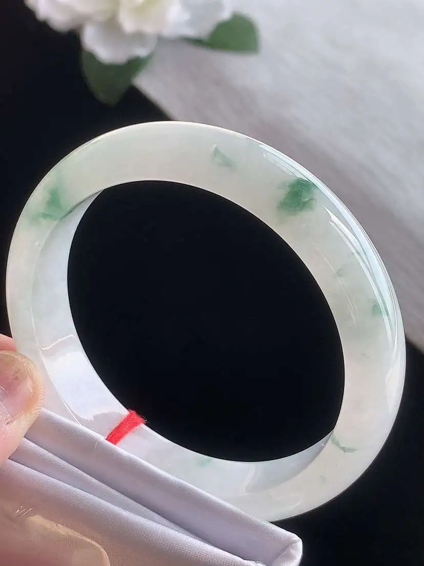 a货翡翠老坑冰种飘花正装正圈手镯57-58圈口  尺寸57.5×13.3×8mm 1116